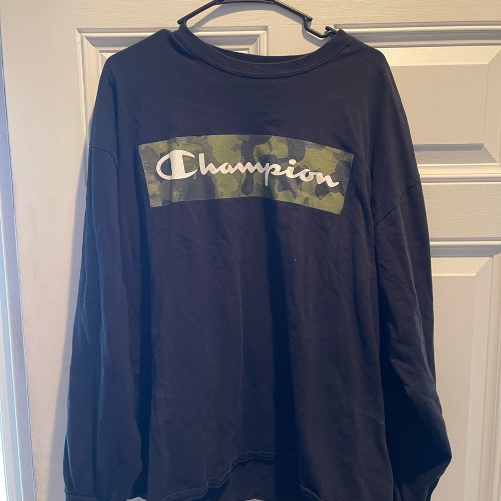 Black champion longsleeve T-shirt size 2X